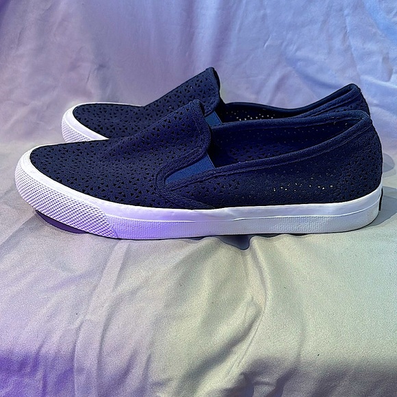 SPERRY | Sperry Seaside Nautical Perf Sneakers | 7.5 - Picture 3 of 6